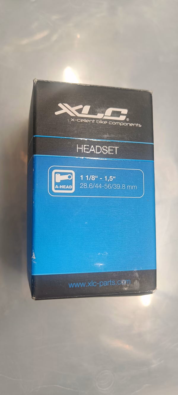 XLC ohjainlaakeri 1 1/8" - 1,5"